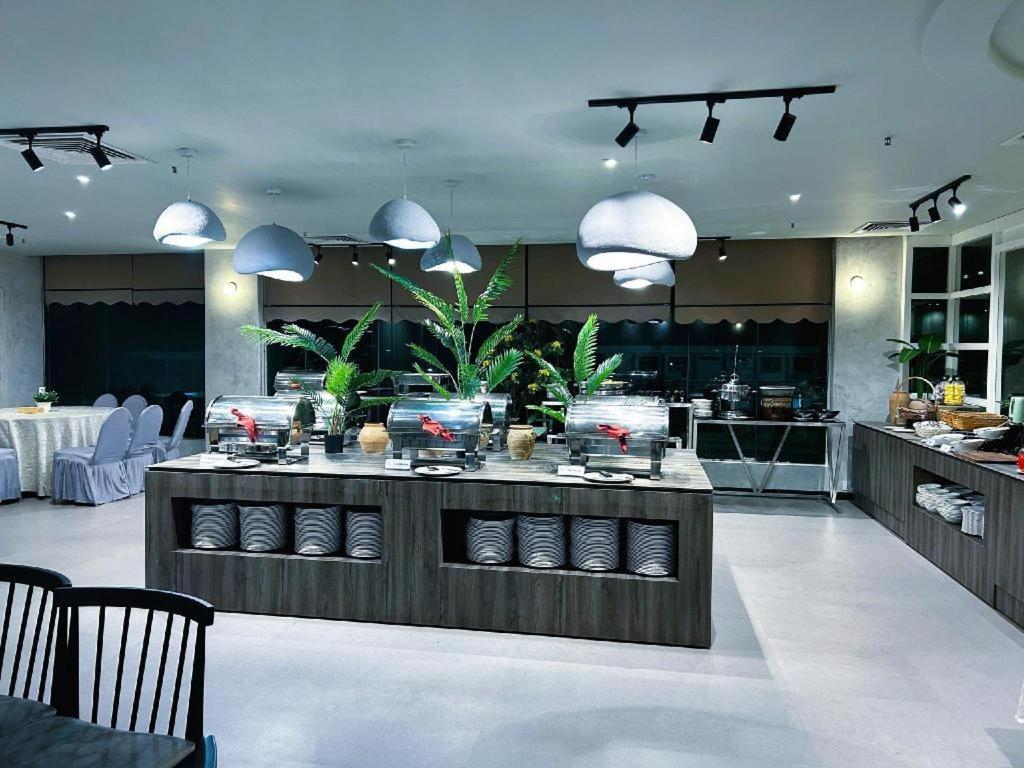 קואנטאן Mega View Hotel מראה חיצוני תמונה