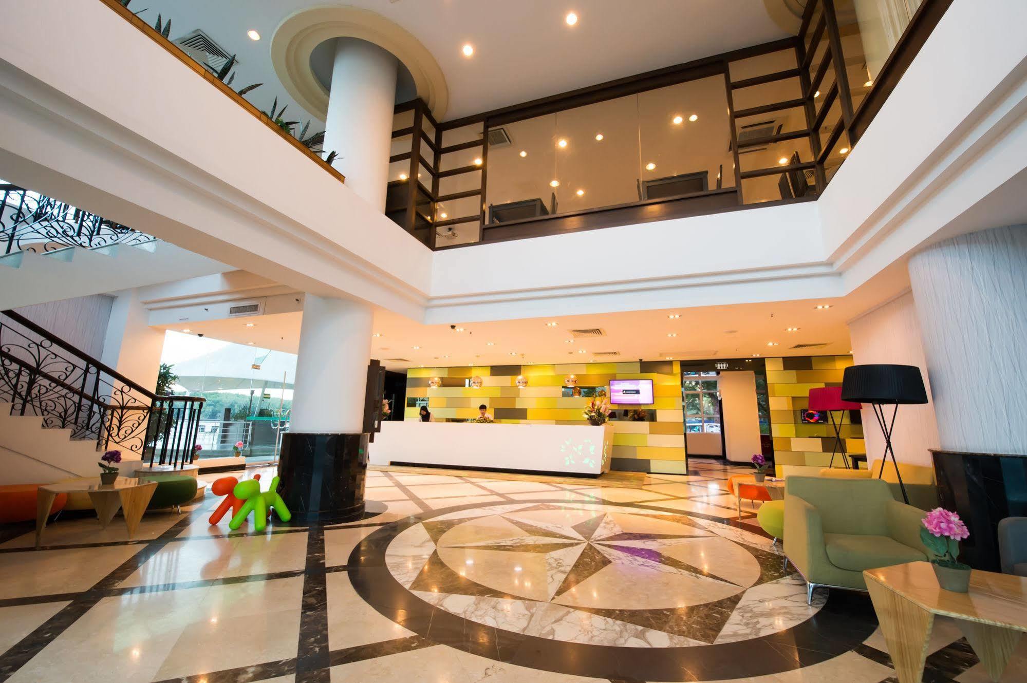 קואנטאן Mega View Hotel מראה חיצוני תמונה
